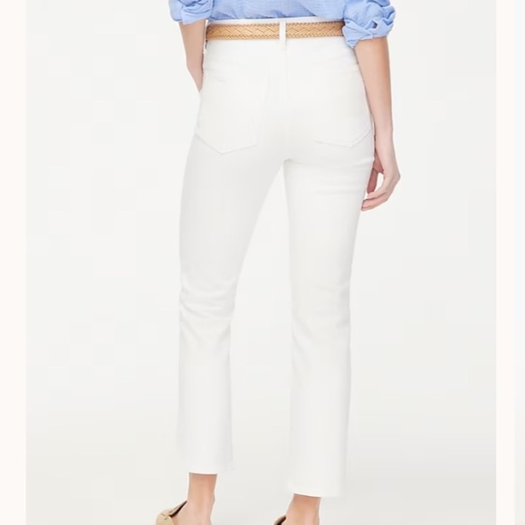 J crew Petite essential straight white jean in all-day stretch - Picture 3 of 4
